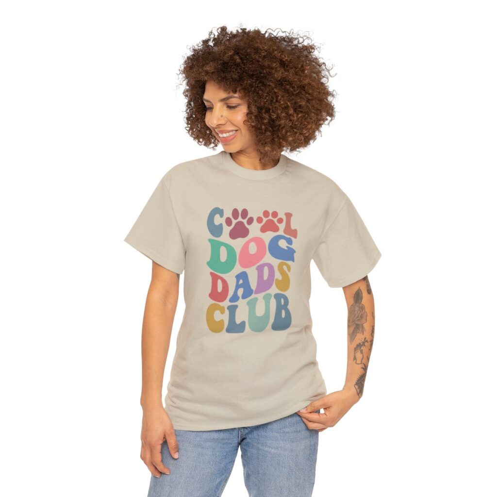 Cool Dog Dads Club" Men's T-shirt 🐾