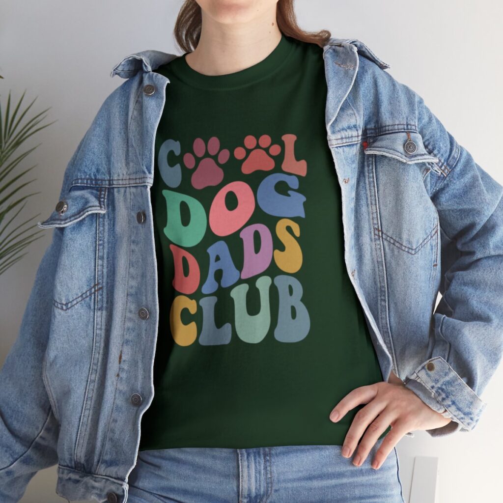 Cool Dog Dads Club" Men's T-shirt 🐾