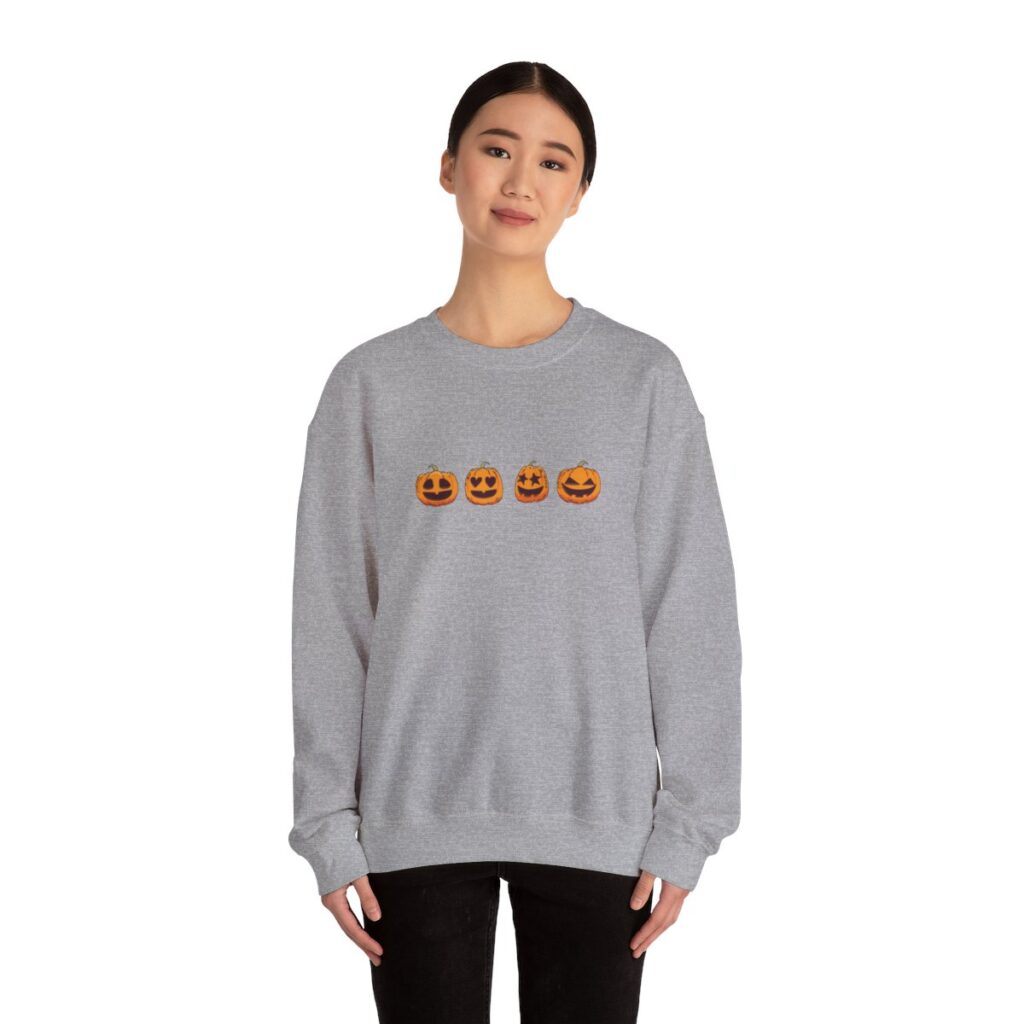 Row of Pumpkins Unisex Heavy Blend Crewneck Sweatshirt