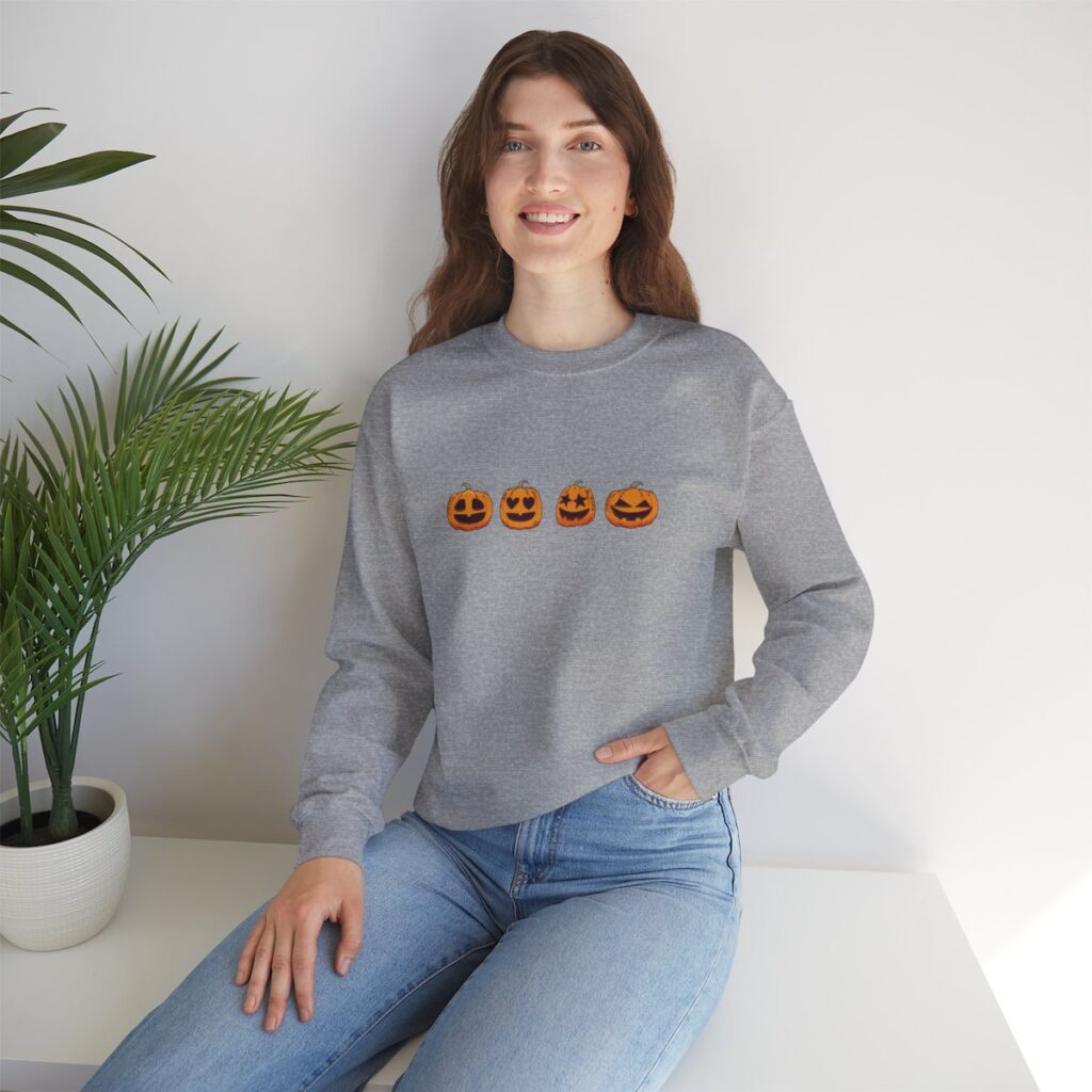 Row of Pumpkins Unisex Heavy Blend Crewneck Sweatshirt