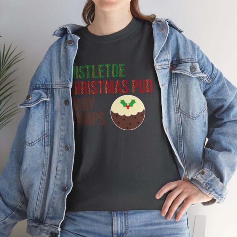 Mistletoe, Christmas Pud and Baby Bumps Pregnancy Announcement T-Shirt