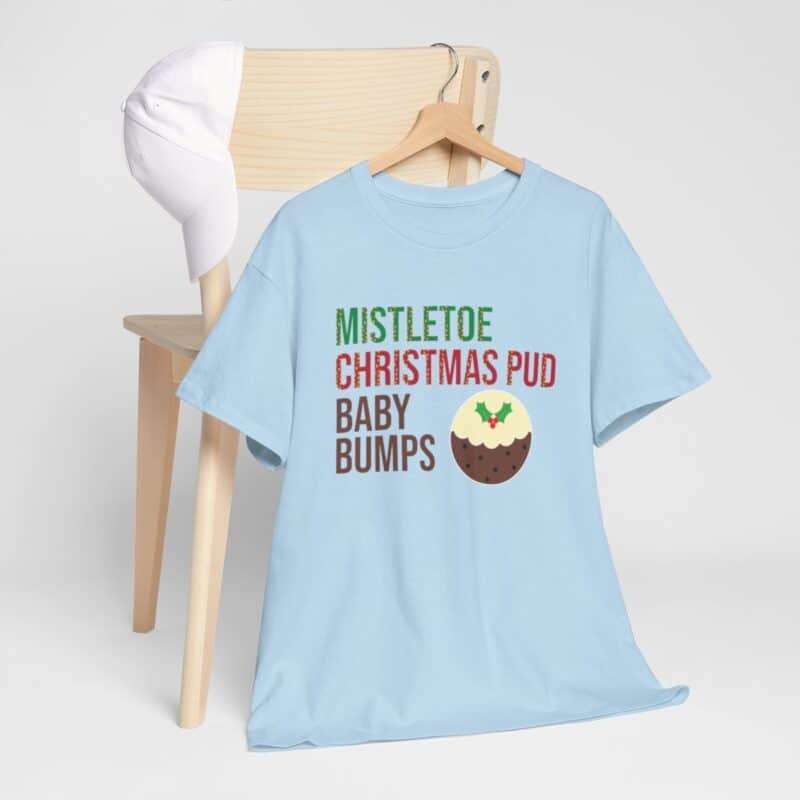 Mistletoe, Christmas Pud and Baby Bumps Pregnancy Announcement T-Shirt