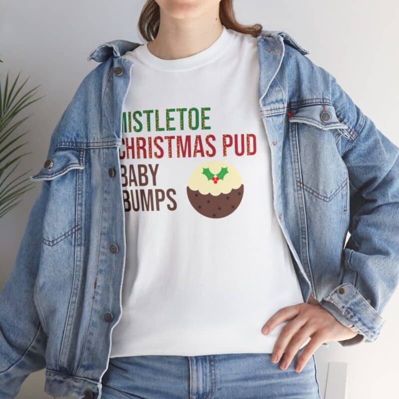 Mistletoe, Christmas Pud and Baby Bumps Pregnancy Announcement T-Shirt