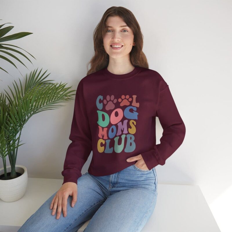 Cool Dog Moms Club Unisex Heavy Blend Sweatshirt