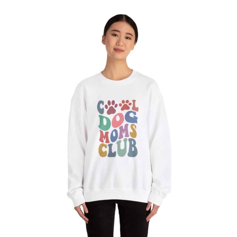 Cool Dog Moms Club Unisex Heavy Blend Sweatshirt