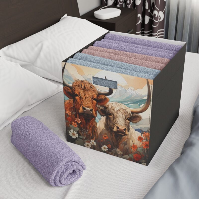 Highland Cows Collapsible Felt Storage Box