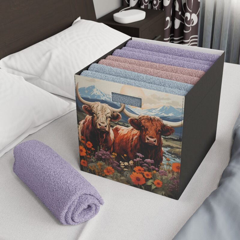 Highland Cows Collapsible Felt Storage Box