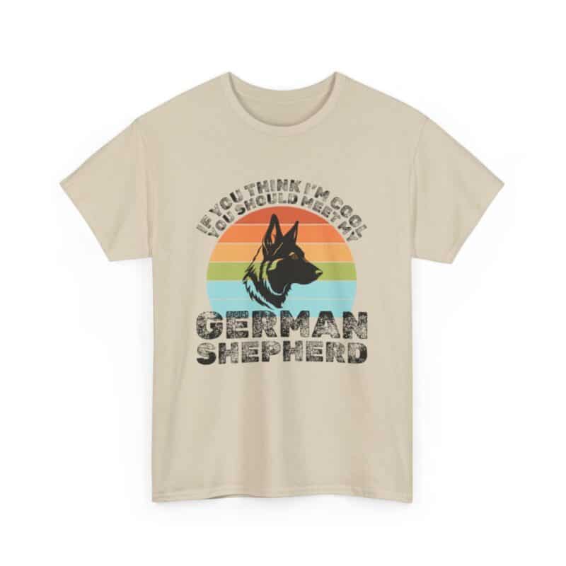 Cool Unisex German Shepherd Tshirt - Perfect for an Alsatian owner or as a gift.