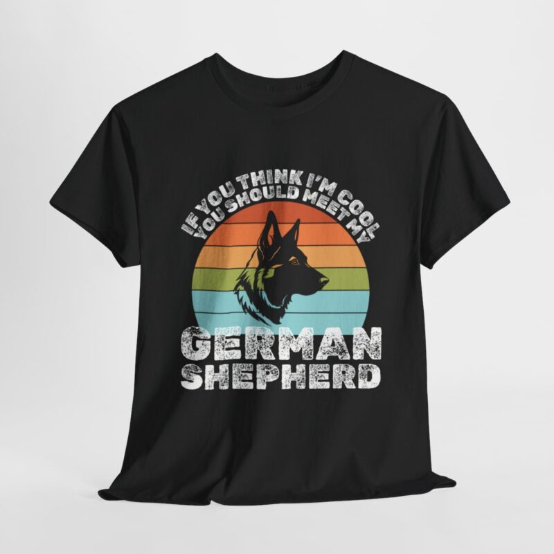 Cool Unisex German Shepherd Tshirt - Perfect for an Alsatian owner or as a gift.