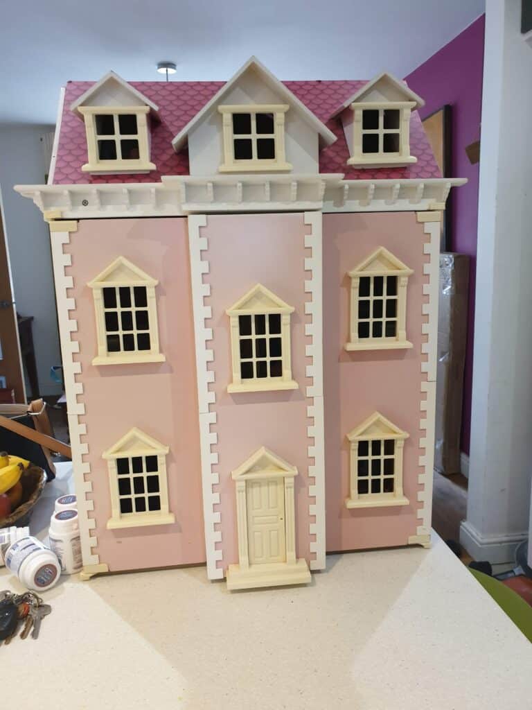 Creating An Abandoned Dollhouse: A Time Capsule